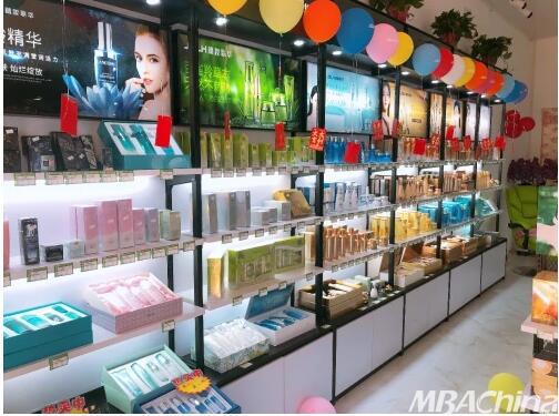 现代化妆品市场破局者 精妆联华引领创业者奔赴事业新前线